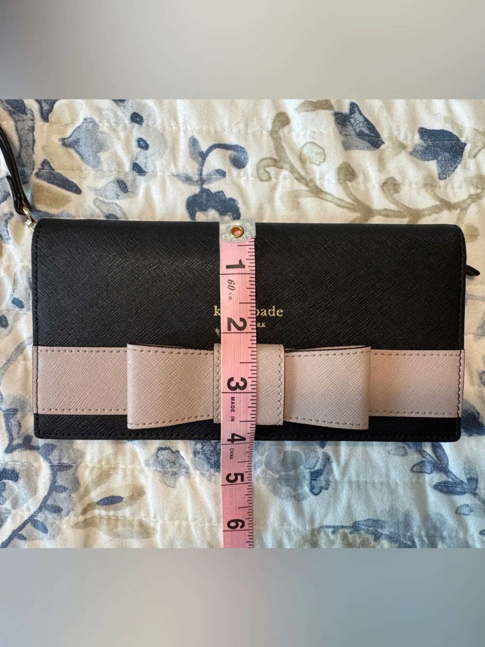 kate spade Black & Blush Pink Bow Wristlet Wallet